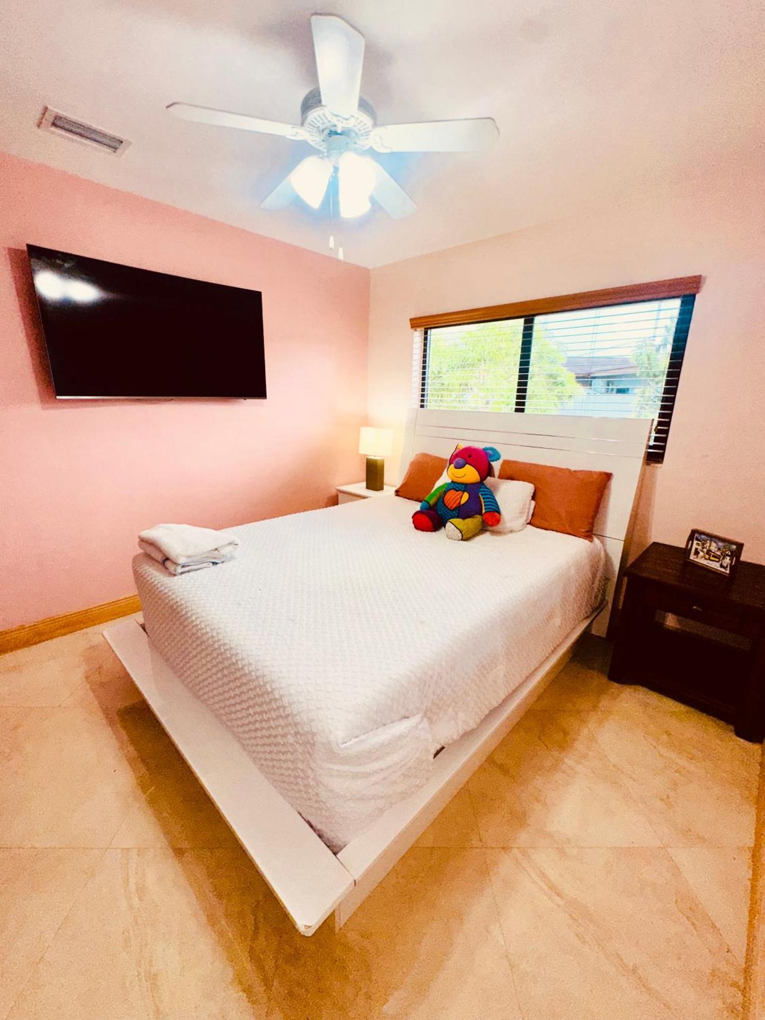 Heated Pool Hot Tub Miami Villa Ngoại thất bức ảnh